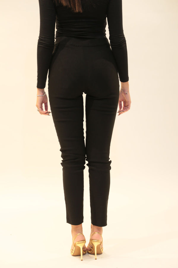 Pantaloni Donna GUESS STRETCH PANT - A/I 2025/26