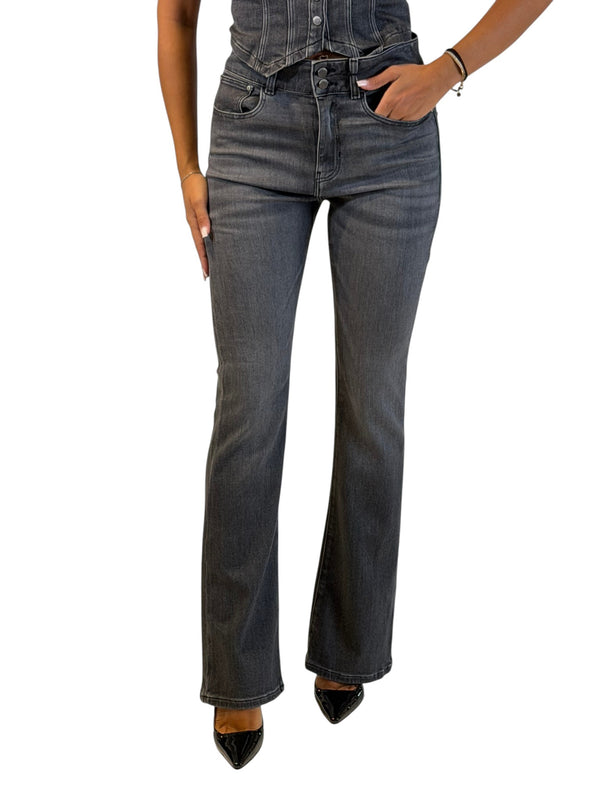 GUESS D6921 Donna W6RA3I