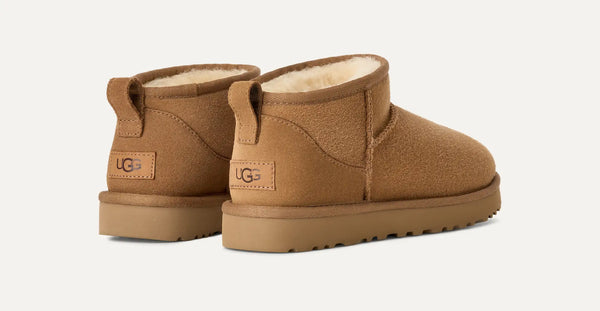 UGG Stivali Classic Ultra Mini Donna 1116109 A/I 2025/26