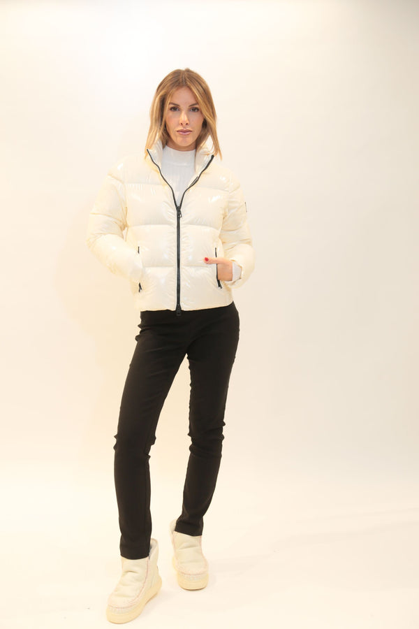 REFRIGIWEAR - Ellis Jacket Donna Tofu, Arona e Nero A/I 2025