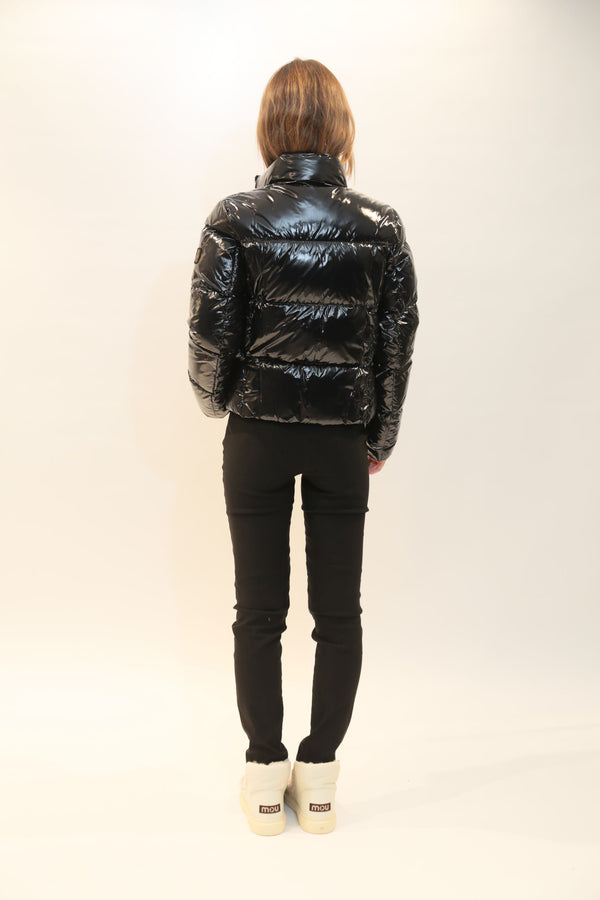 REFRIGIWEAR - Ellis Jacket Donna Tofu, Arona e Nero A/I 2025