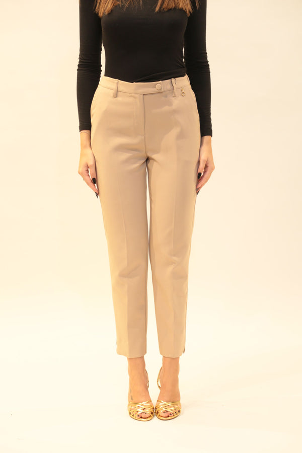 RELISH Pantalone Ostendo Vita Alta con Tasche Francesi Filetti e Spacchetti Fondo Donna Autunno/Inverno 2025/26