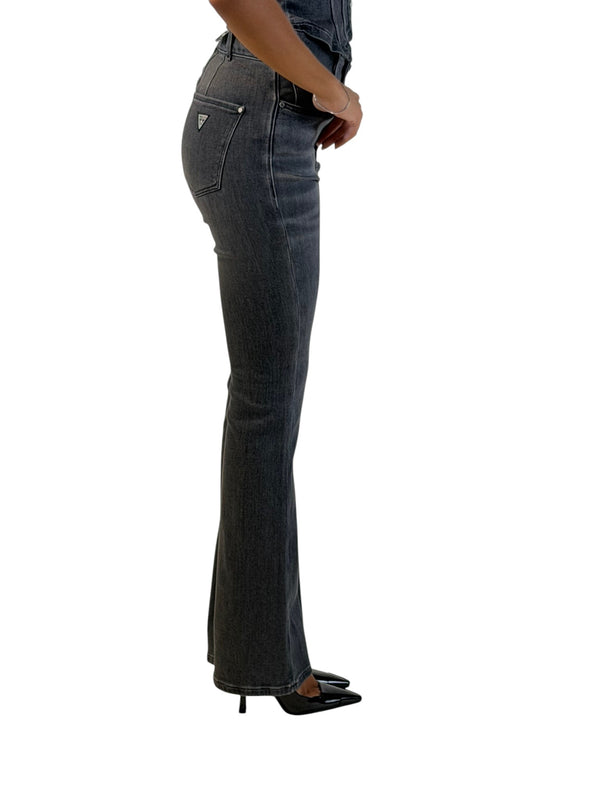 GUESS D6921 Donna W6RA3I