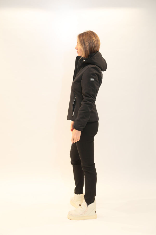 Yeszee Giubbino Donna J047/L300 A/I 2025/26