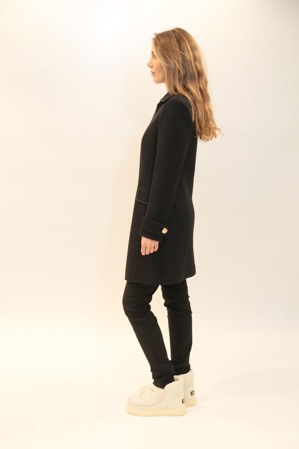 FRACOMINA - Cappotto Aderente Nero con Zip Donna